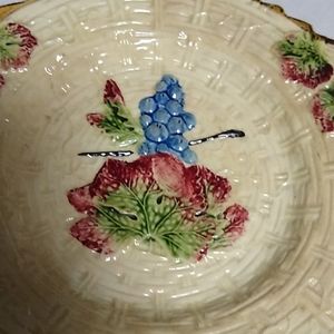 Vintage Japan made decorative plate.